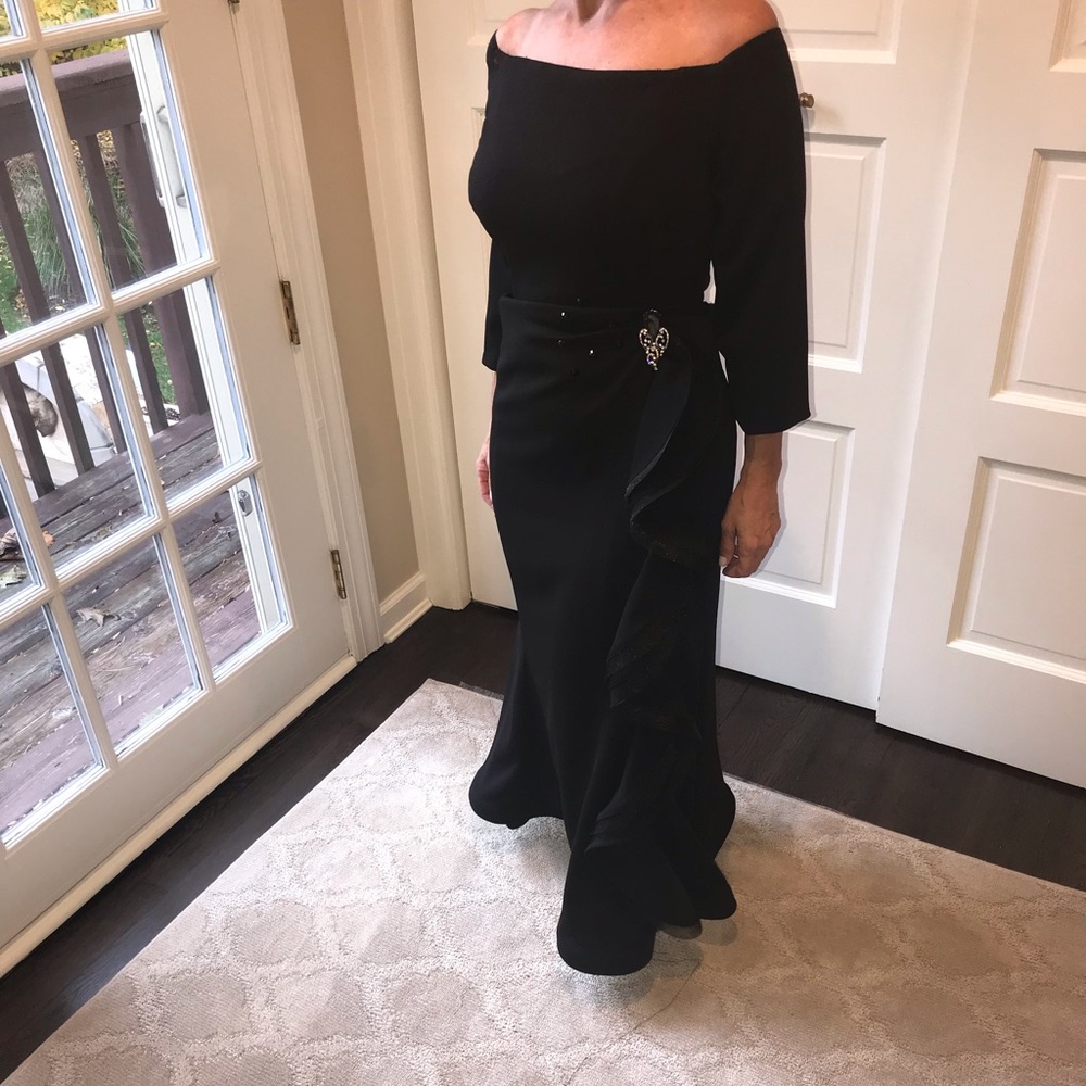 Runway Couture custom gown black 12